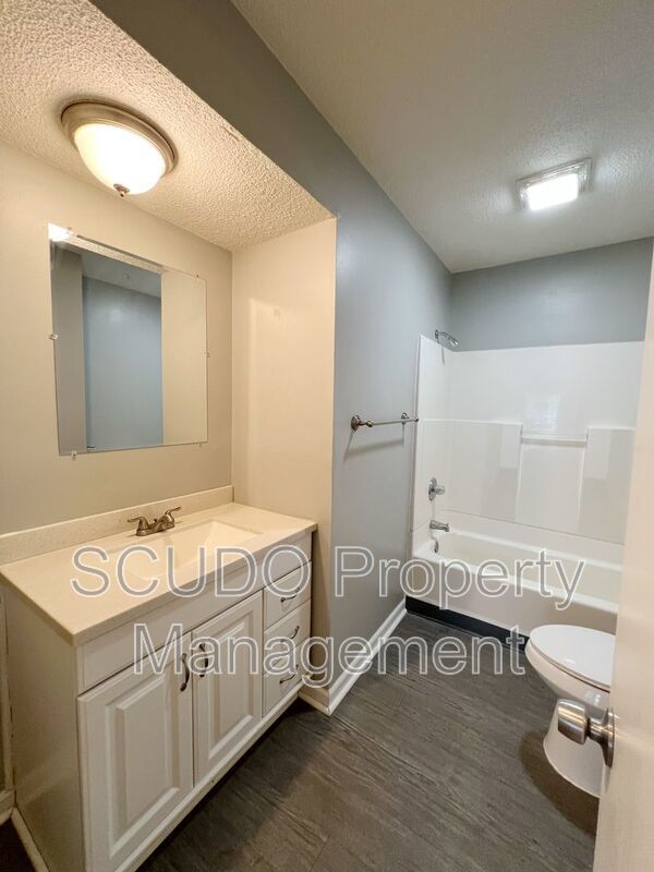 AVAILABLE SOON: Charming 3-Bedroom Home in Grandview! property image