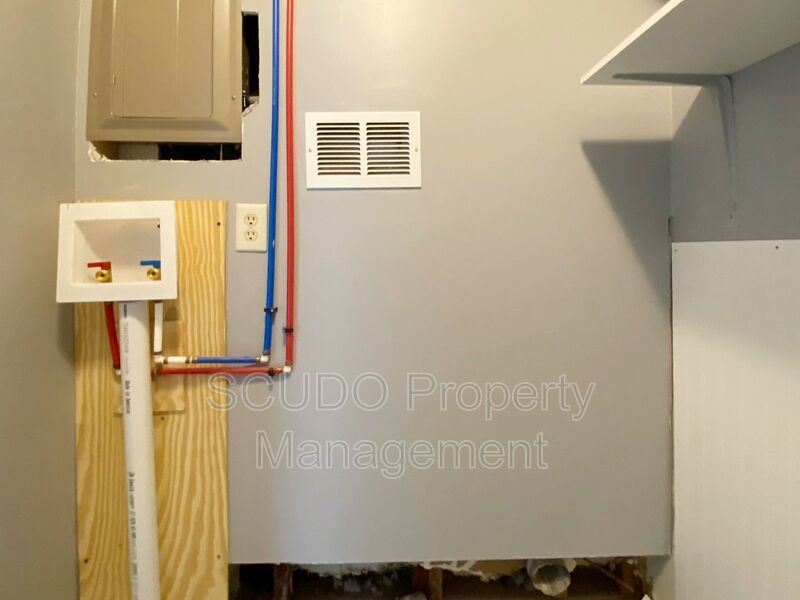 Beautiful 3 bedroom Prairie Village Home! property image