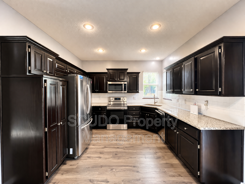 Spacious 4-Bedroom Home in South Kansas City! property image