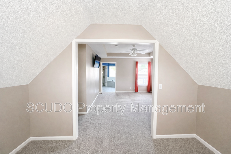 Spacious 4-Bedroom Home in South Kansas City! property image