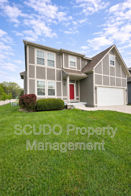 Spacious 4-Bedroom Home in South Kansas City! property image