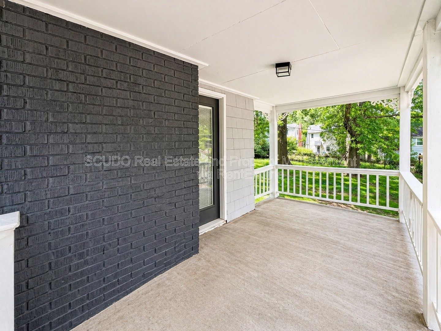 Bright & Welcoming Haven at 6720 Holmes Rd property image