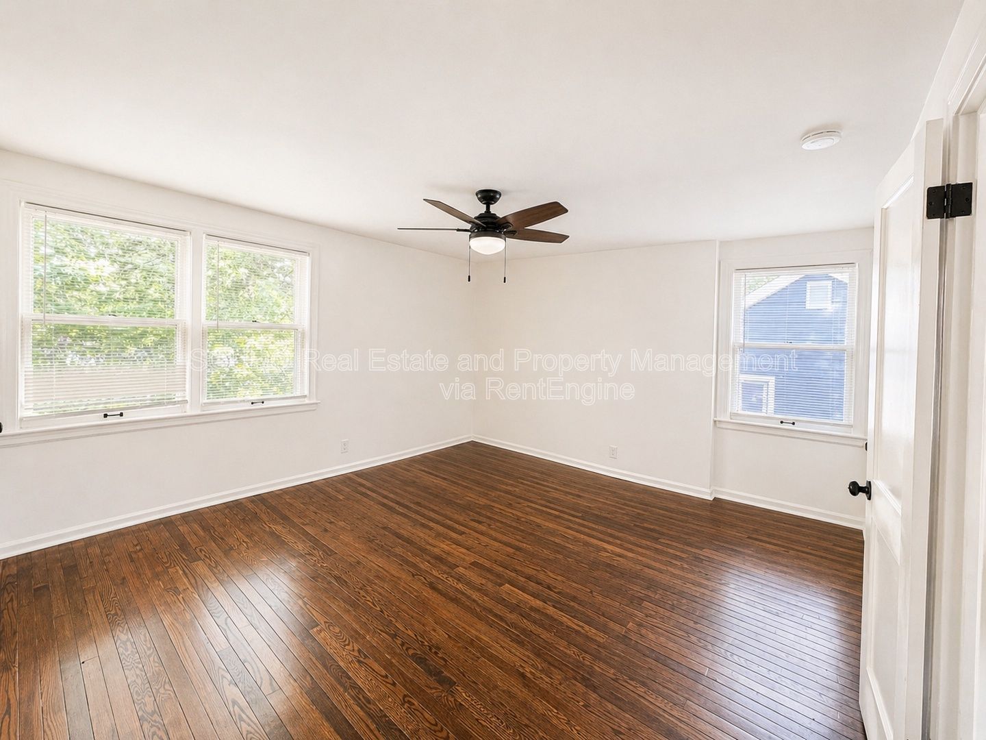 Bright & Welcoming Haven at 6720 Holmes Rd property image