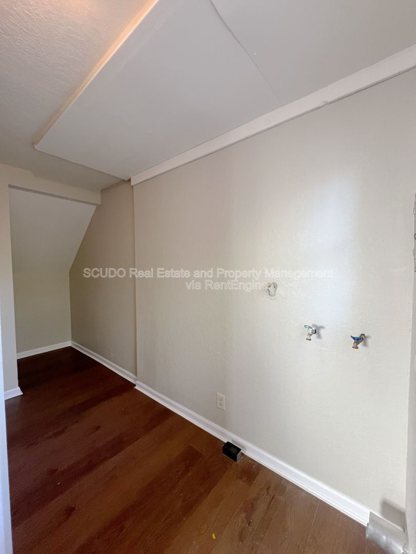 Don't miss this: Charming 2BR Duplex! property image