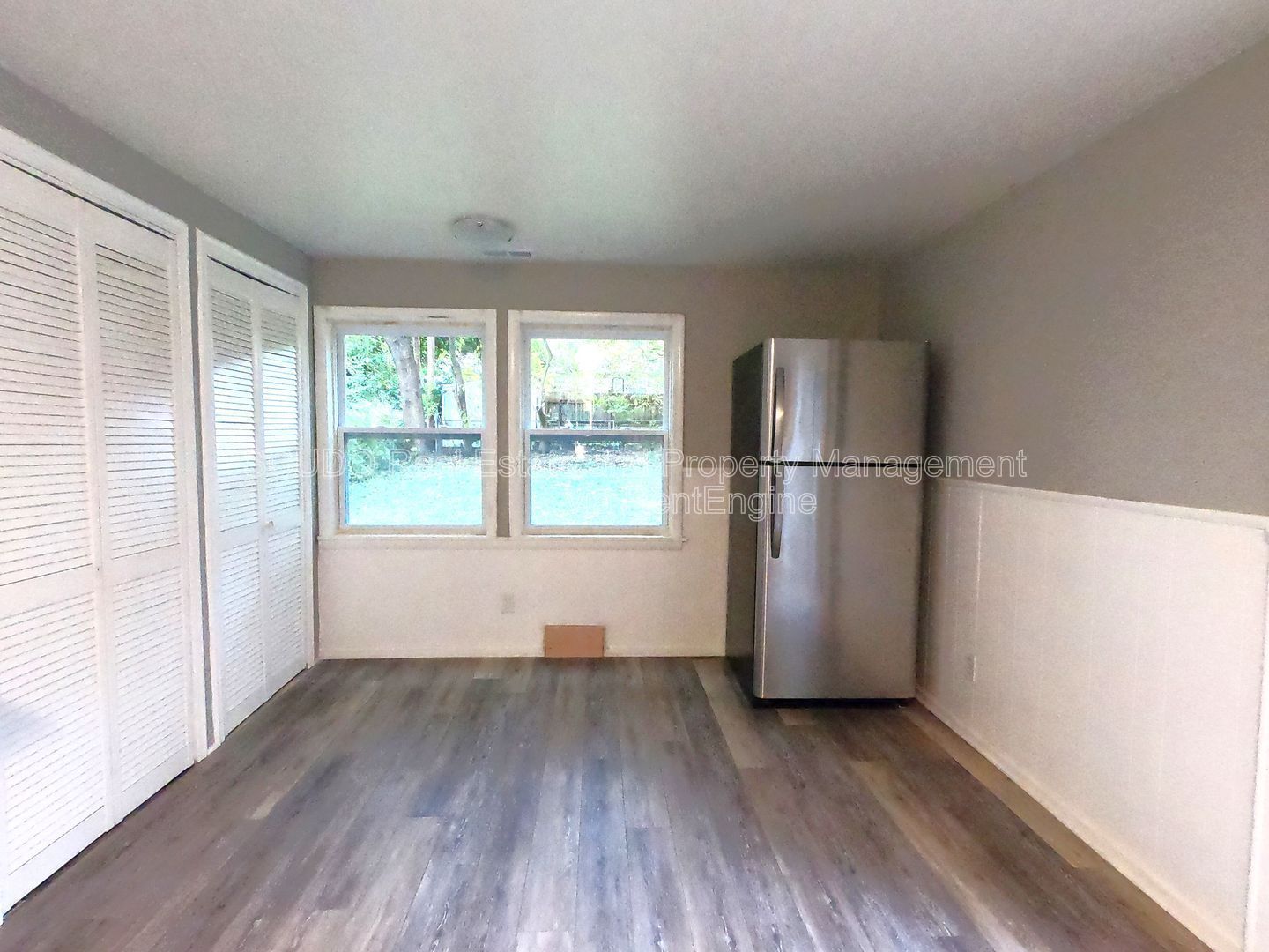 SEE IT NOW: Charming and beautifully updated bungalow in the heart of Kansas City! property image