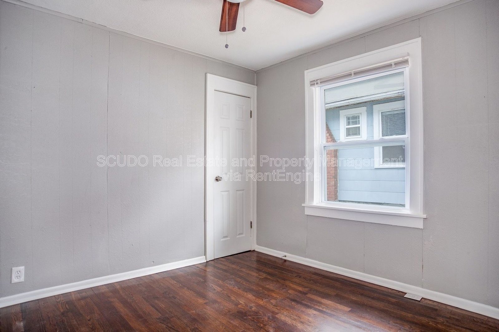 Check out this 3 Bedroom 1 Bath Home in Kansas City! property image
