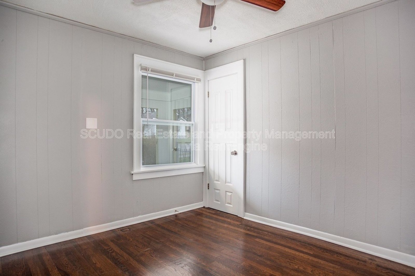 Check out this 3 Bedroom 1 Bath Home in Kansas City! property image