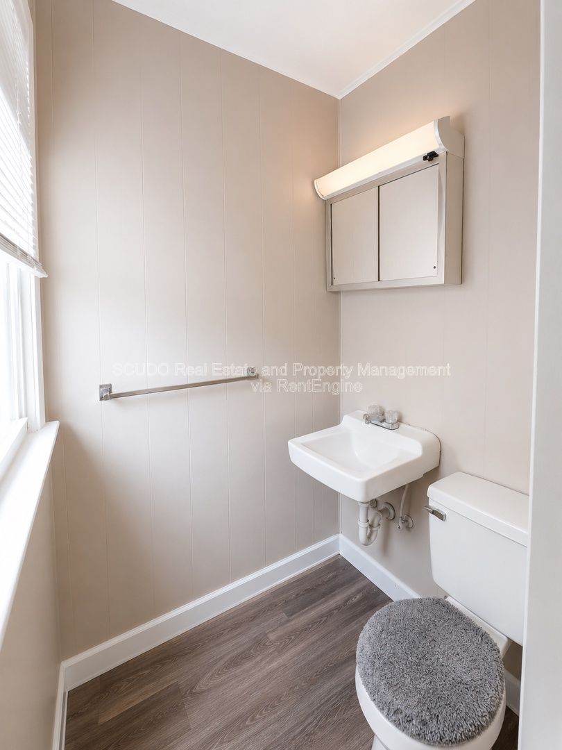 Check out this beautiful 4 bedroom Duplex in Independence! property image