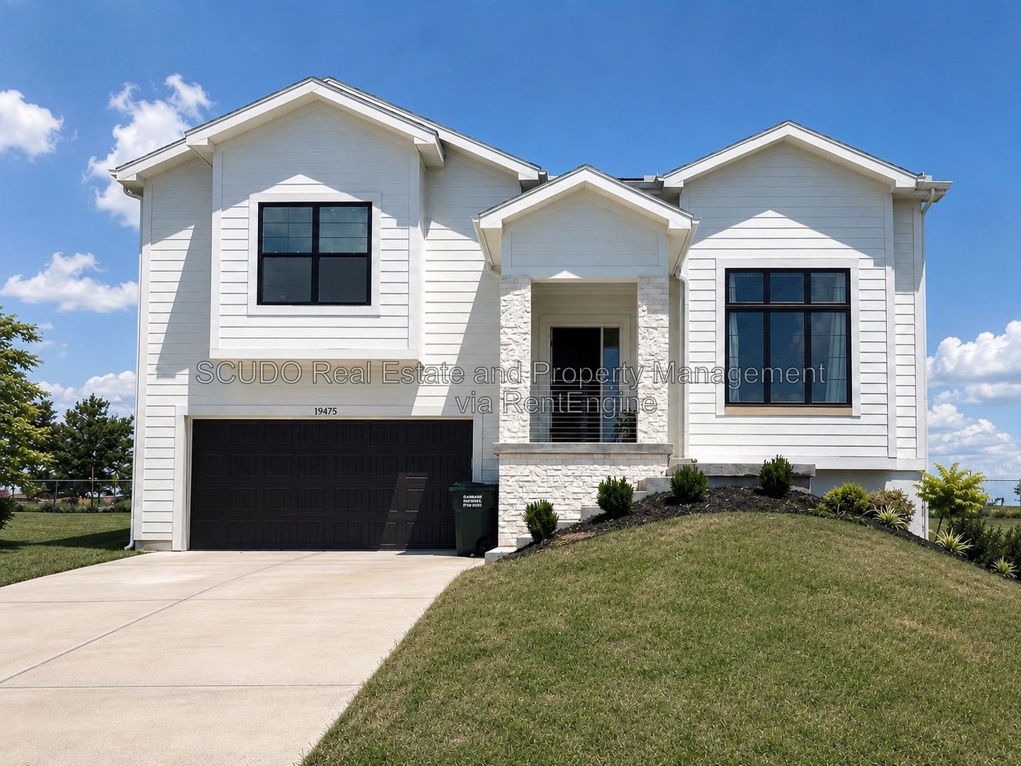 Modern Style, Stunning Views & Room to Live Large in Gardner! property image