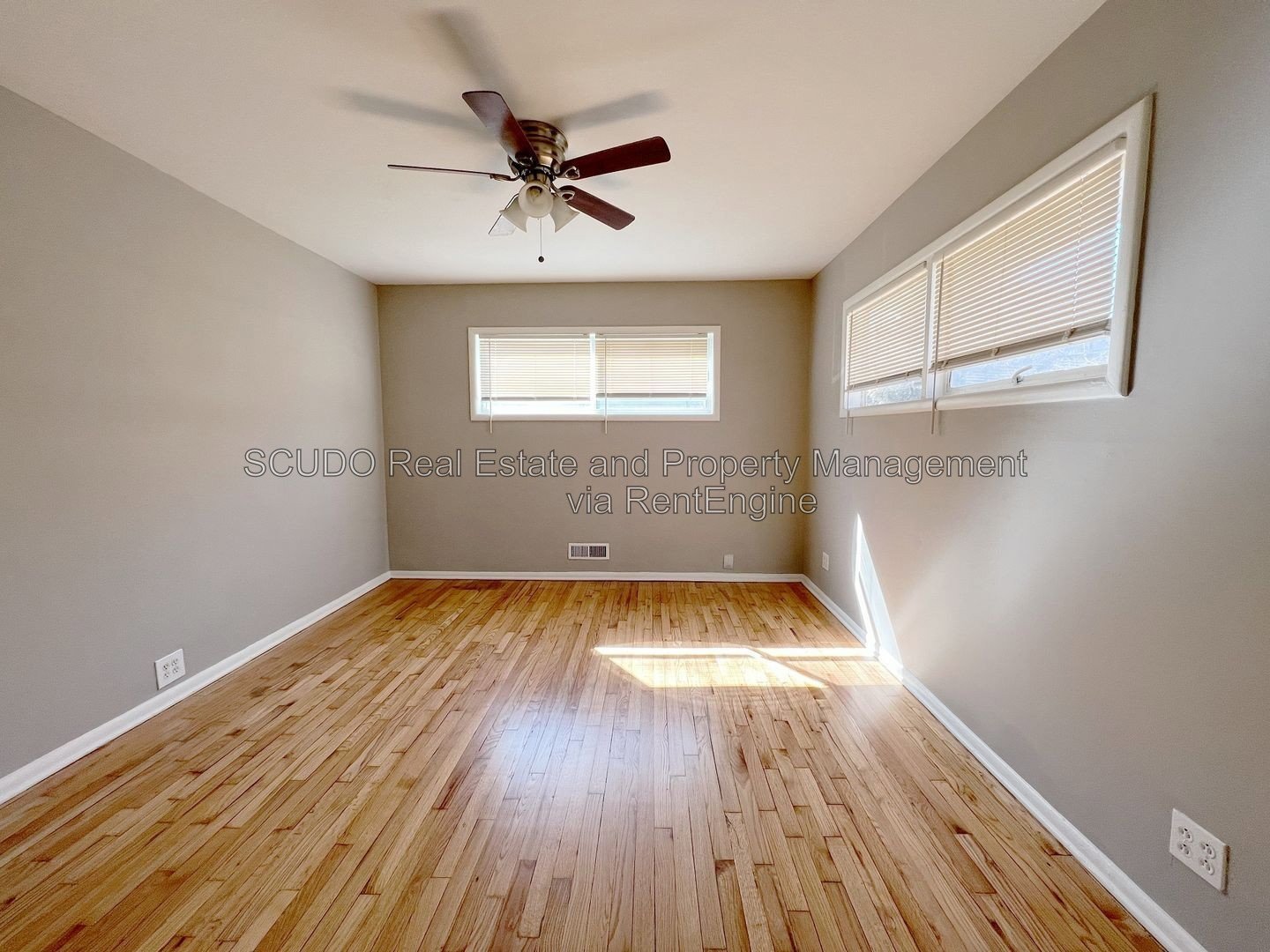 Charming Home with Hardwood Floors & Spacious Backyard! property image