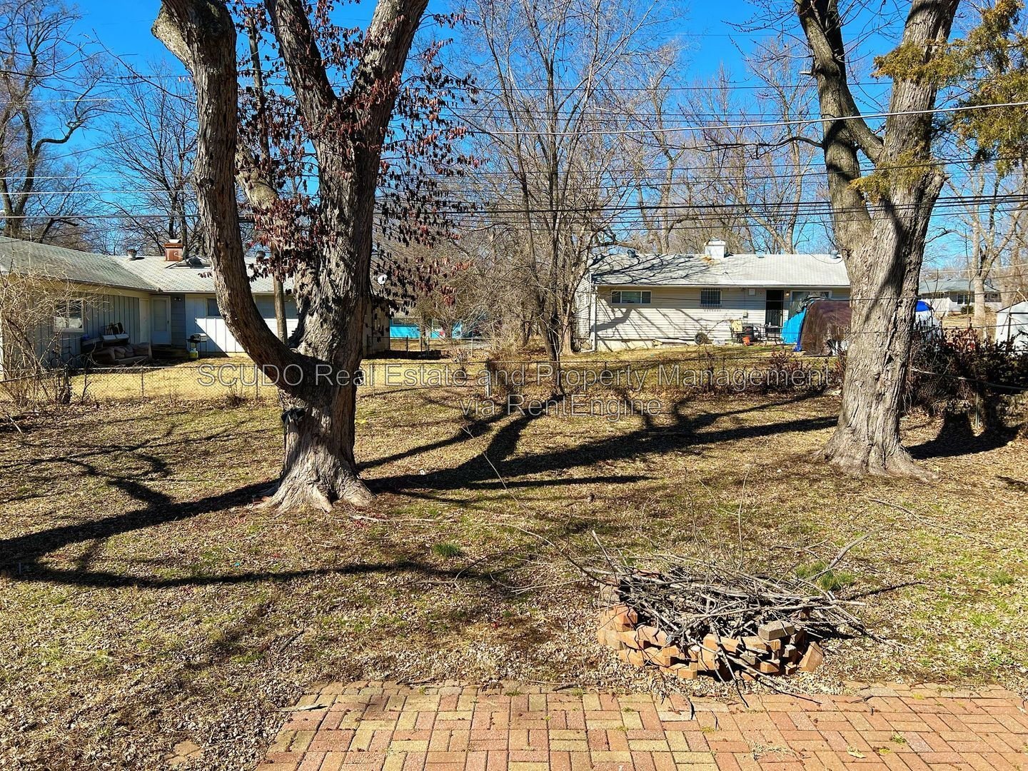 Charming Home with Hardwood Floors & Spacious Backyard! property image