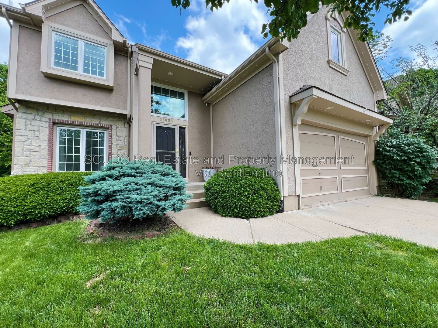 Charming 3-Bedroom Home with Spacious Backyard in Overland Park property image