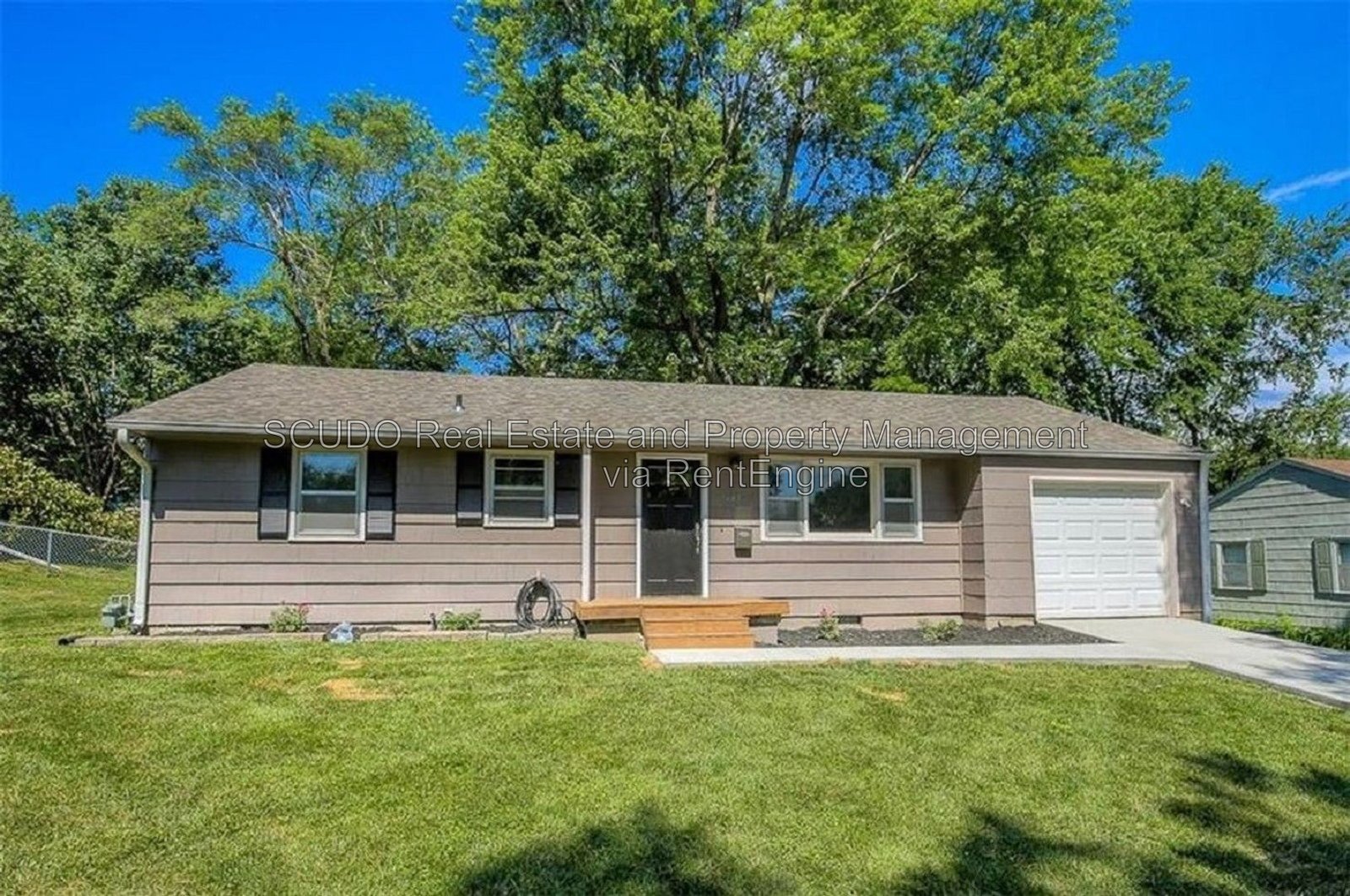 Charming Prairie Village Home with a Huge Backyard! property image