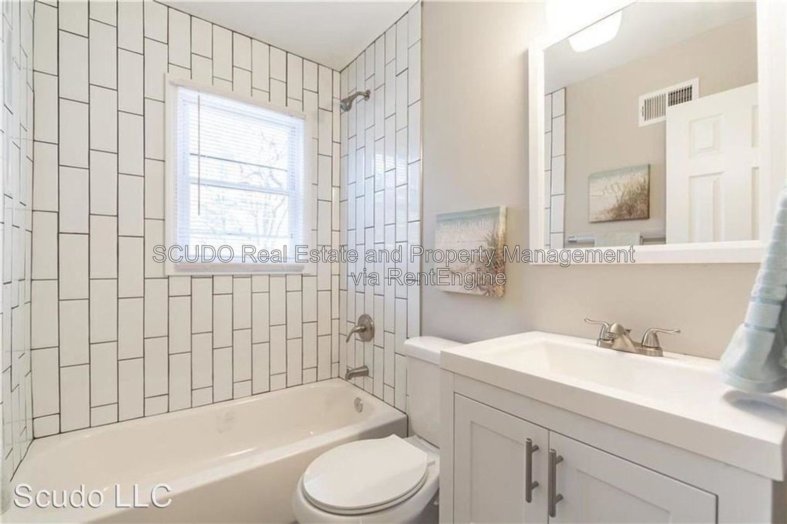 Bright, Fresh & Welcoming Prairie Village Home! property image