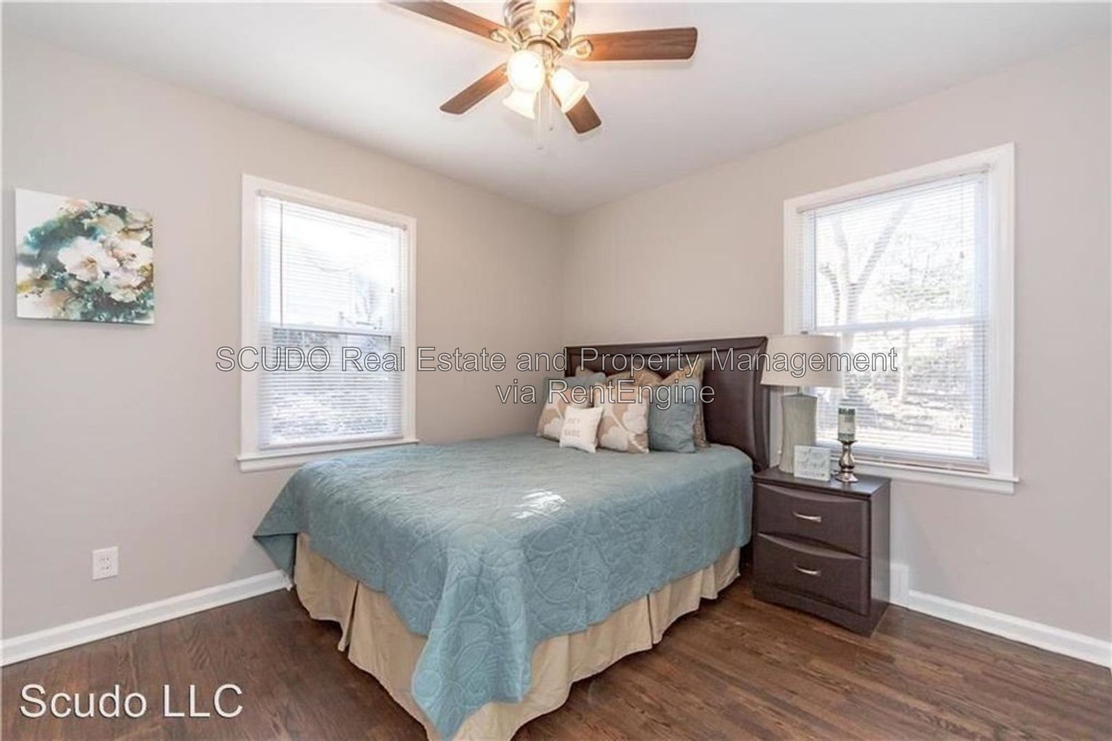 Bright, Fresh & Welcoming Prairie Village Home! property image