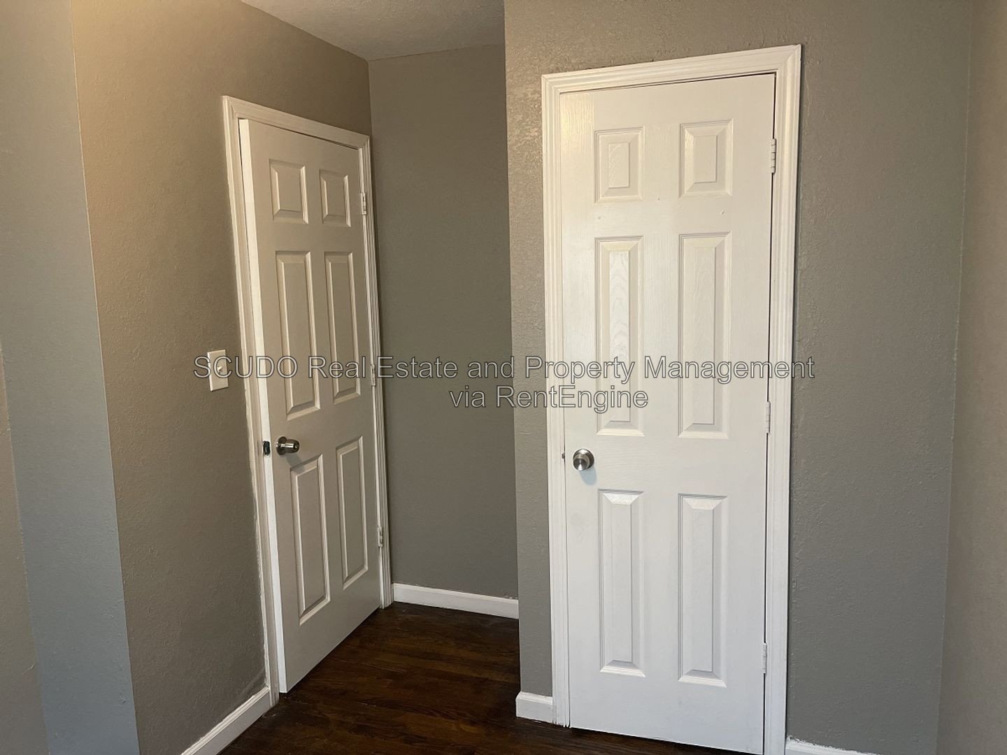 Charming 3-Bedroom Home with Spacious Yard & Cozy Interiors property image
