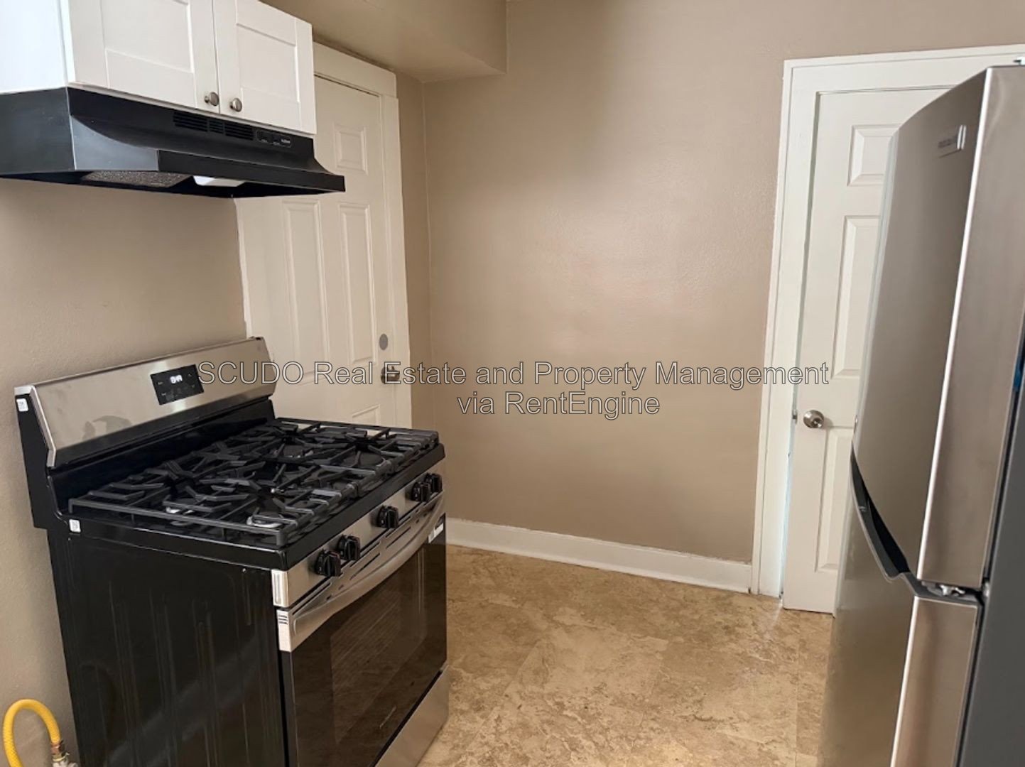 Charming 3-Bedroom Home with Beautiful Wood Floors & Bright Living Spaces property image