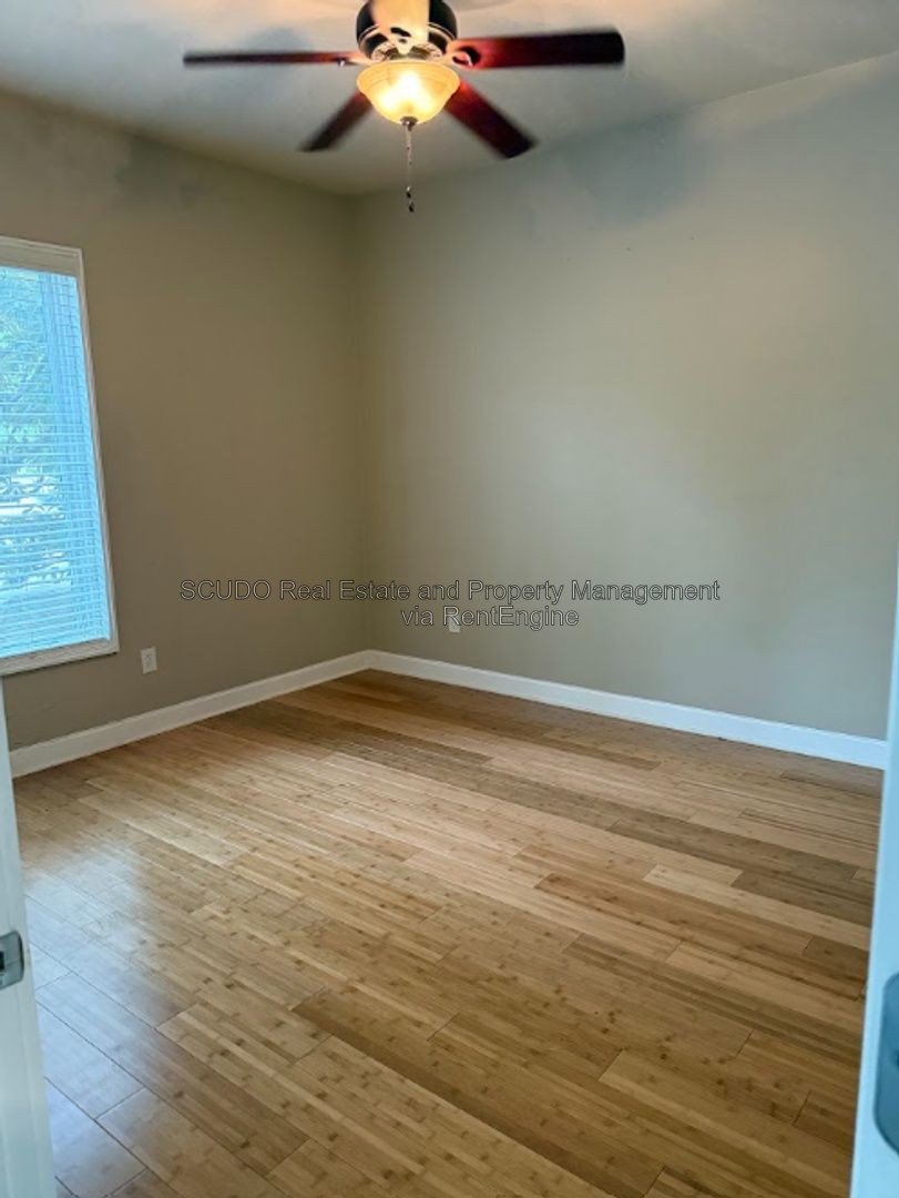 Luxury Plaza Living with a Private Terrace & Two Parking Spaces property image