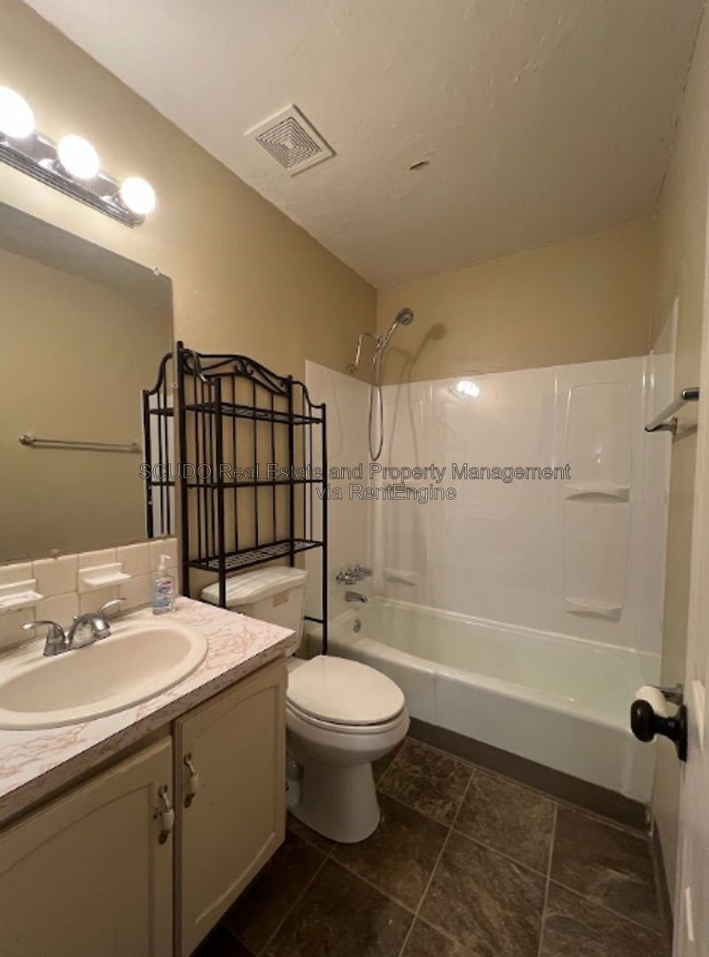 Cozy & Comfortable Living in Sugar Creek property image