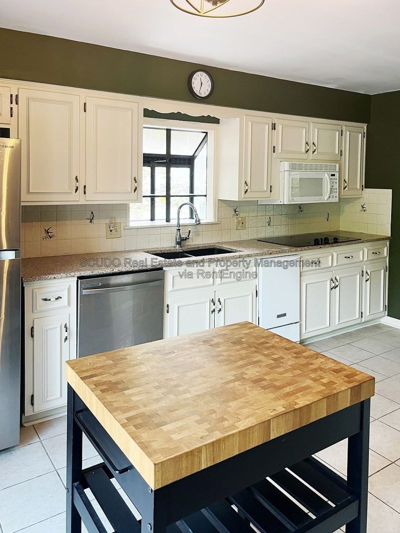 Here is the Home you have been looking for! property image