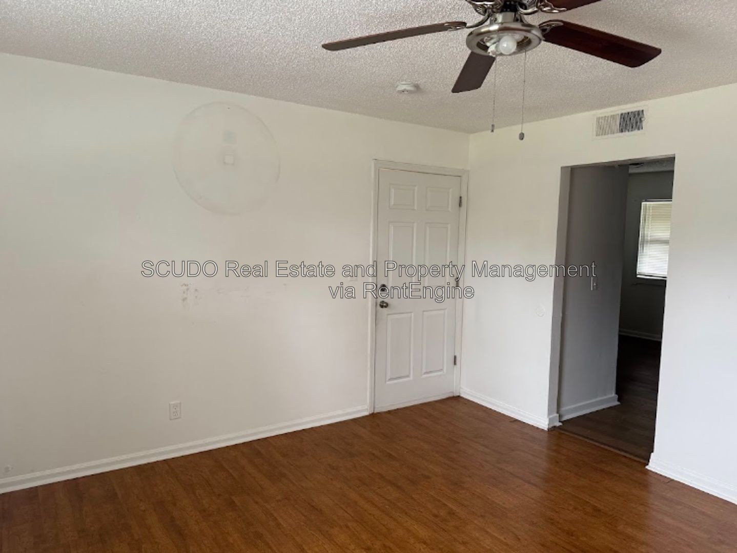 Cozy & Comfortable 1-Bedroom Apartment property image