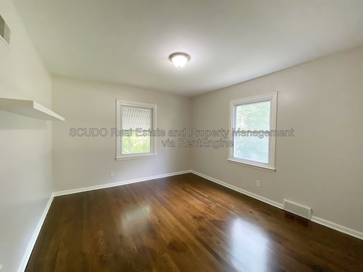 Cozy 2-Bedroom Home with Fresh Updates & Spacious Yard! property image