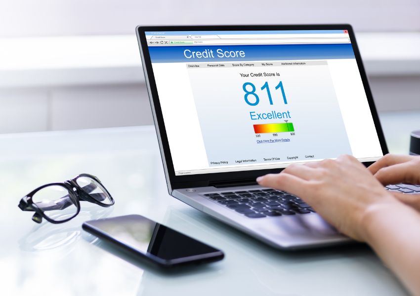 a credit report open on a laptop screen